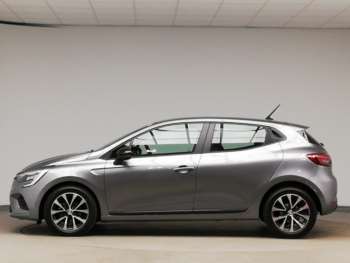 Used Renault Clio 2023 for sale - 74902236: Photo