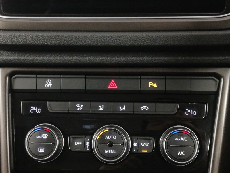 Used Volkswagen T-Roc 2019 for sale - 76450911: Photo 15