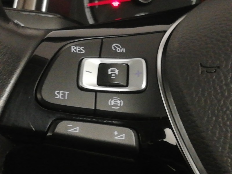 Used Volkswagen T-Roc 2019 for sale - 76450911: Photo 17