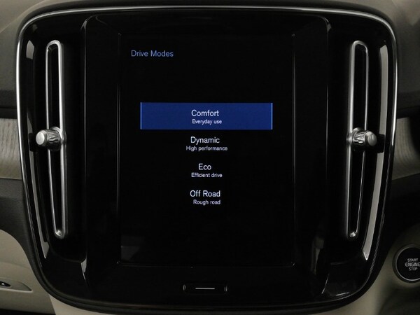 Used Volvo XC40 2020 for sale - 75738219: Photo 19