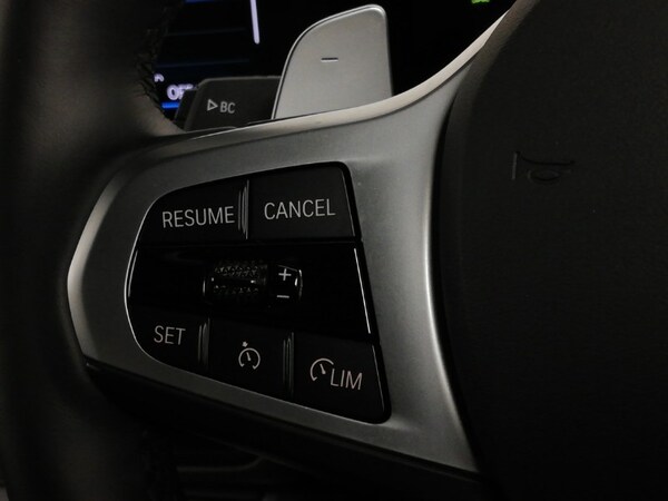 Used BMW 3 Series 2024 for sale - 75040110: Photo 16