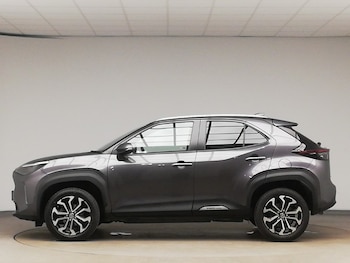 Used Toyota Yaris Cross 2022 for sale - 76630506: Photo