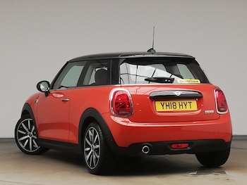Used MINI Hatch 2018 for sale - 76567342: Photo