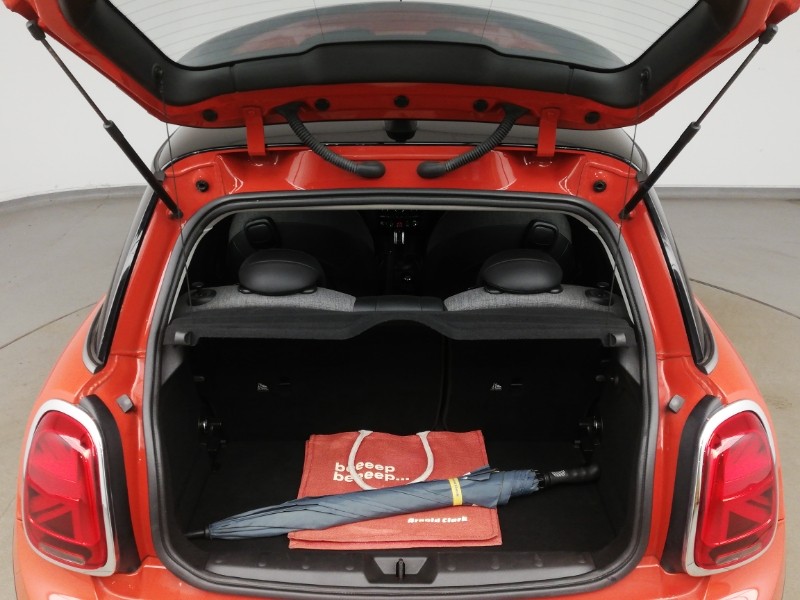 Used MINI Hatch 2018 for sale - 76567342: Photo 8