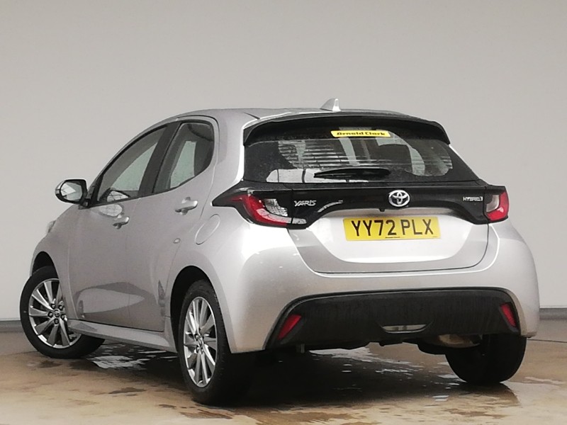 Used Toyota Yaris 2023 for sale - 77466580: Photo 3