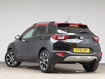 Used Kia Stonic 2018 for sale - 78013747: Photo