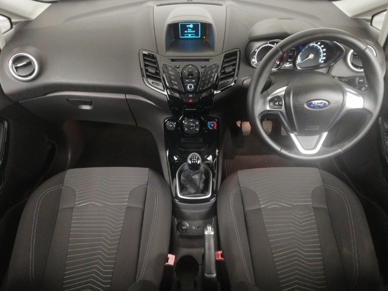 Used Ford Fiesta 2015 for sale - 77223719: Photo 2