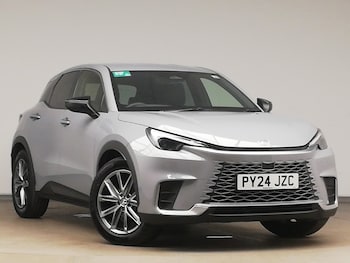 Lexus - LBX