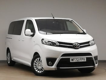 Used Toyota PROACE CITY Verso 2022 for sale - 77767353: Photo