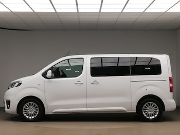 Used Toyota PROACE CITY Verso 2022 for sale - 77767353: Photo