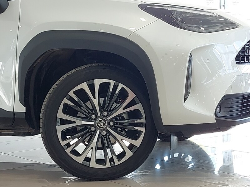 Used Toyota Yaris Cross 2023 for sale - 77933300: Photo 9