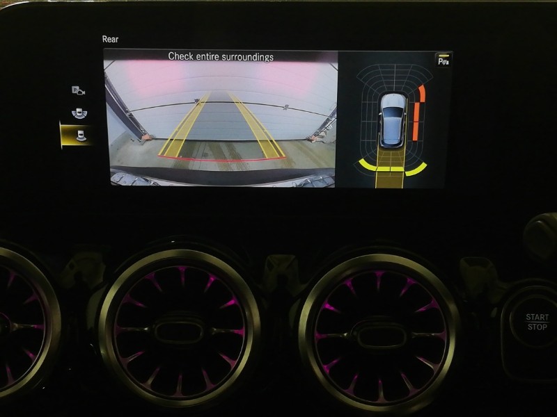 Used Mercedes-Benz EQA 2022 for sale - 76687865: Photo 11