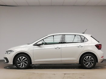 Used Volkswagen Polo 2024 for sale - 77531351: Photo