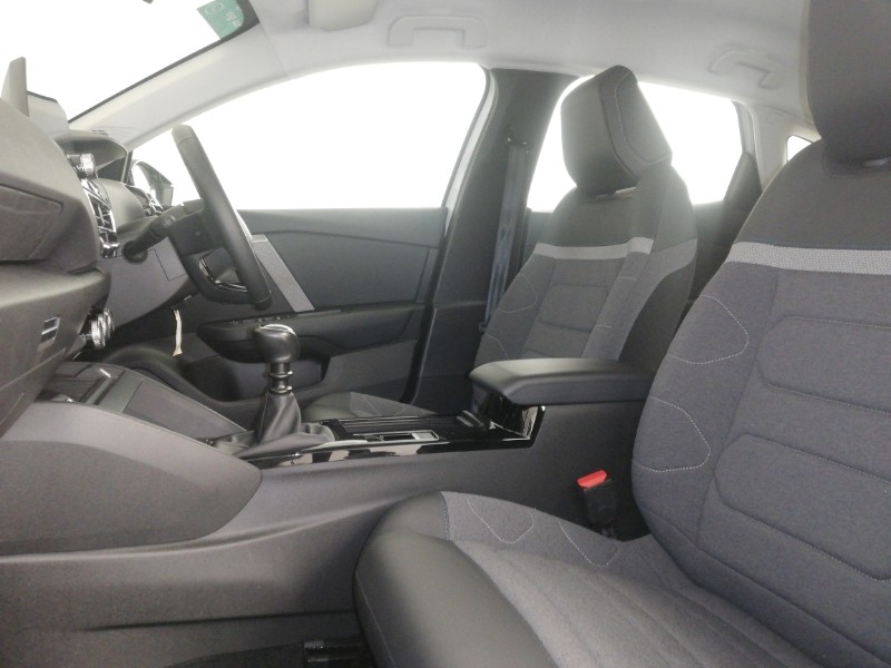 Used Citroen C4 2023 for sale - 76052130: Photo 5