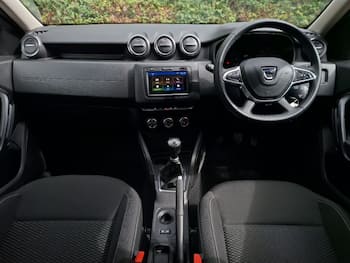 Used Dacia Duster 2018 for sale - 79714387: Photo