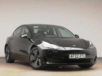 2022 - RWD 4dr Auto