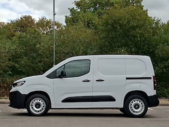 Used Citroen Berlingo 2024 for sale - 79786355: Photo