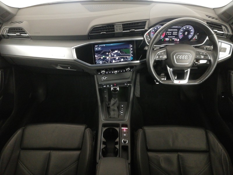 Used Audi Q3 2021 for sale - 76365476: Photo 2
