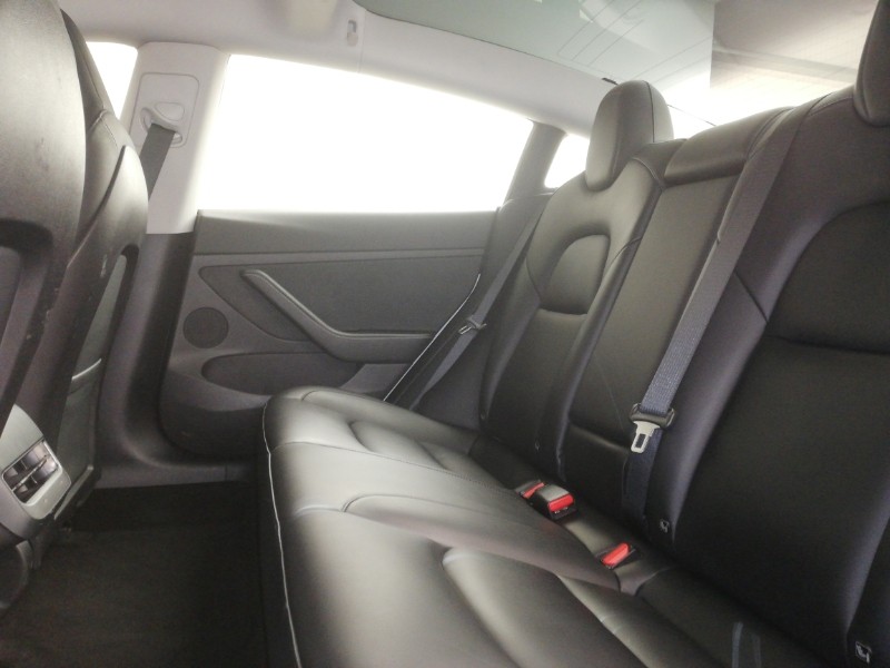 Used Tesla Model 3 2021 for sale - 77183897: Photo 6