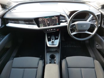 Used Audi Q4 e-tron 2023 for sale - 78005930: Photo