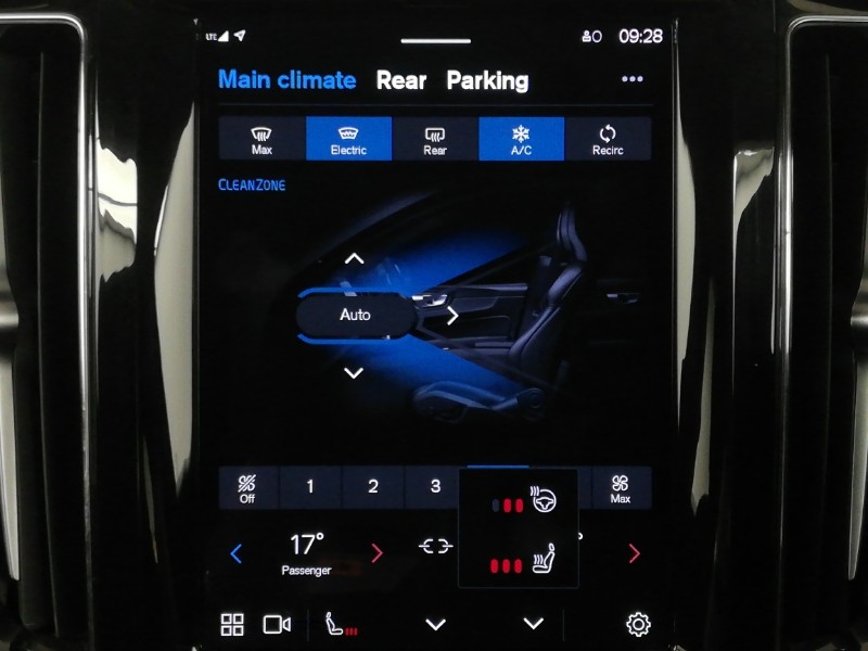 Used Volvo XC60 2023 for sale - 77761333: Photo 17