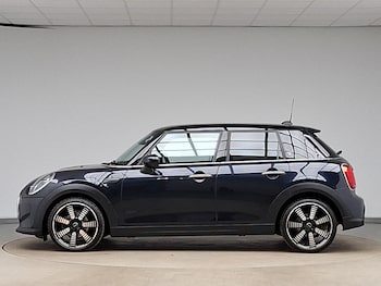 Used MINI Hatch 2023 for sale - 79006560: Photo