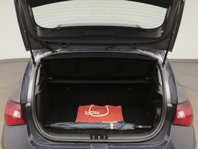 Used Hyundai i20 2022 for sale - 76643901: Photo 8