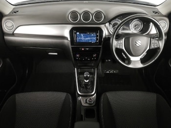 Used Suzuki Vitara 2022 for sale - 76078641: Photo 2