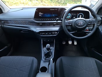 Used Hyundai BAYON 2023 for sale - 79443539: Photo