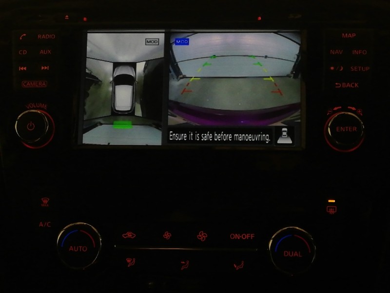 Used Nissan Qashqai 2017 for sale - 76614001: Photo 11