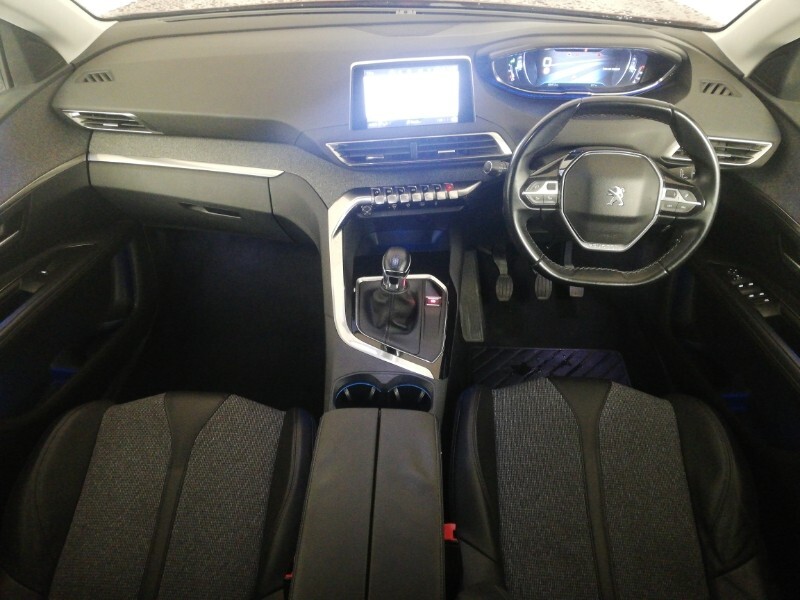 Used Peugeot 3008 2018 for sale - 77273212: Photo 2