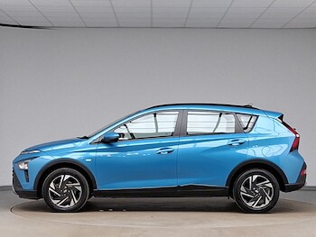 Used Hyundai BAYON 2023 for sale - 79207788: Photo
