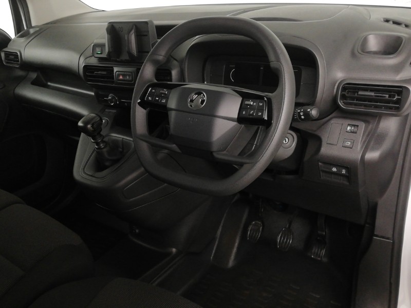 Used Vauxhall Combo 2024 for sale - 76365466: Photo 2