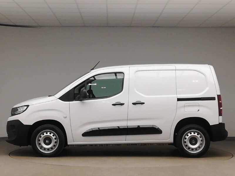 Used Vauxhall Combo 2024 for sale - 76365466: Photo 4