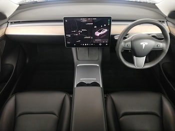 Used Tesla Model 3 2022 for sale - 76683802: Photo