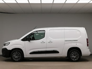 Used Citroen Berlingo 2024 for sale - 76648489: Photo