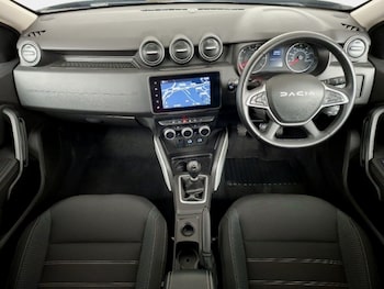 Used Dacia Duster 2024 for sale - 78983983: Photo