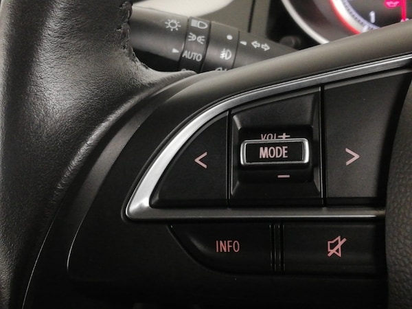 Used Suzuki Swift 2018 for sale - 76213523: Photo 18
