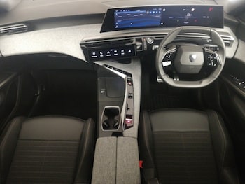 Used Peugeot 3008 2024 for sale - 76264699: Photo