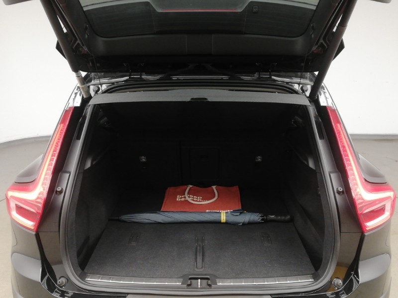 Used Volvo XC40 2019 for sale - 77595973: Photo 8