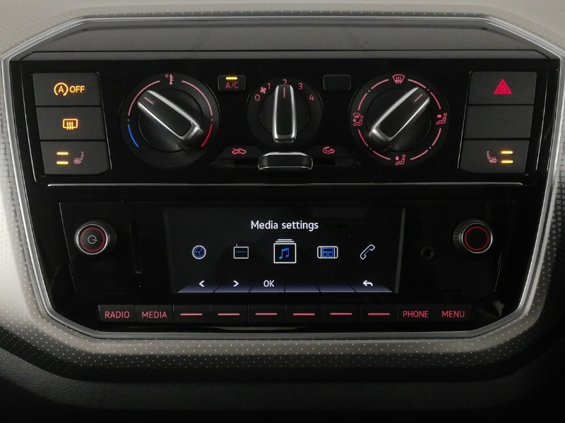 Used Volkswagen up! 2018 for sale - 78033557: Photo 17