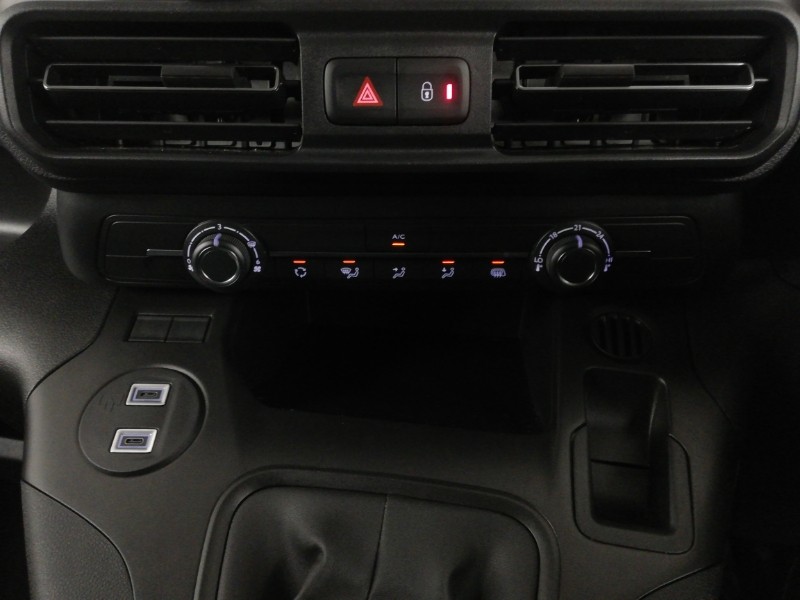 Used Vauxhall Combo 2024 for sale - 77150152: Photo 17