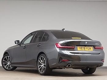Used BMW 3 Series 2019 for sale - 78450832: Photo