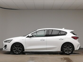 Used Ford Focus 2023 for sale - 77544112: Photo