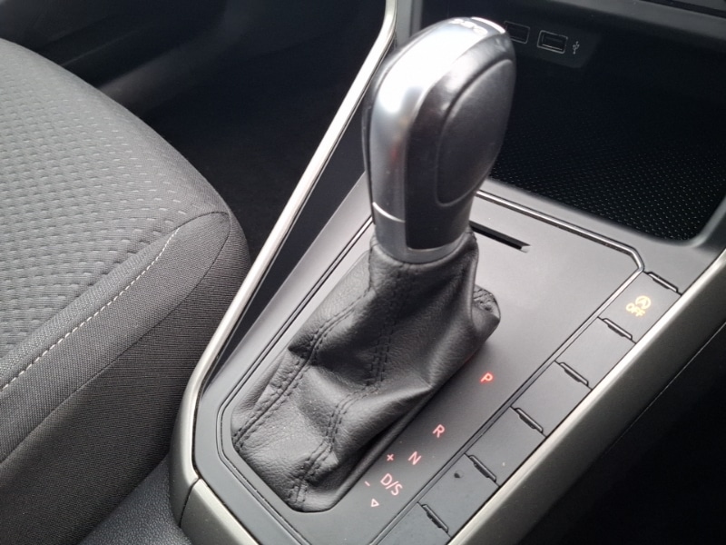 Used Volkswagen Polo 2018 for sale - 76465170: Photo 15