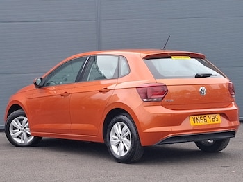 Used Volkswagen Polo 2018 for sale - 76465170: Photo