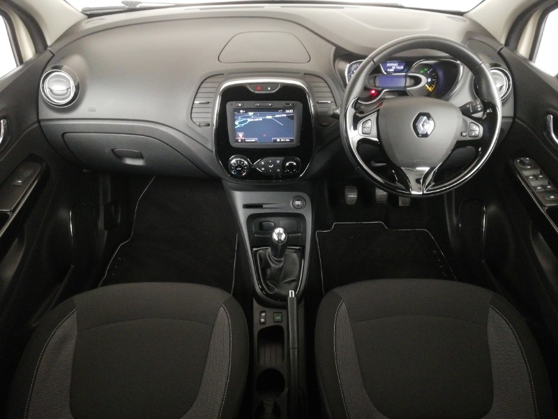 Used Renault Captur 2016 for sale - 76134804: Photo 2