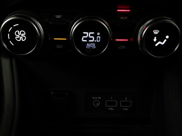 Used Renault Captur 2022 for sale - 75537089: Photo 19