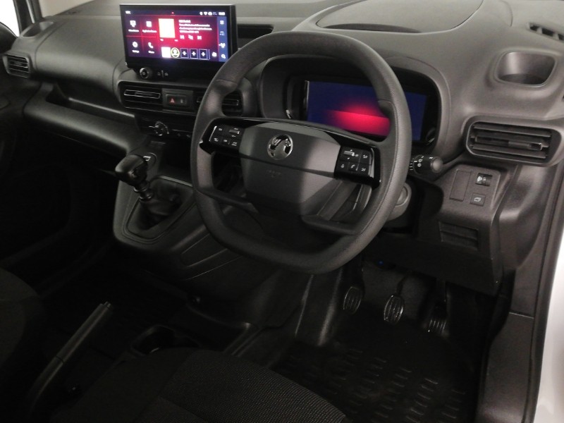 Used Vauxhall Combo 2024 for sale - 76864479: Photo 2