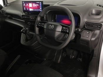 Used Vauxhall Combo 2024 for sale - 76864479: Photo